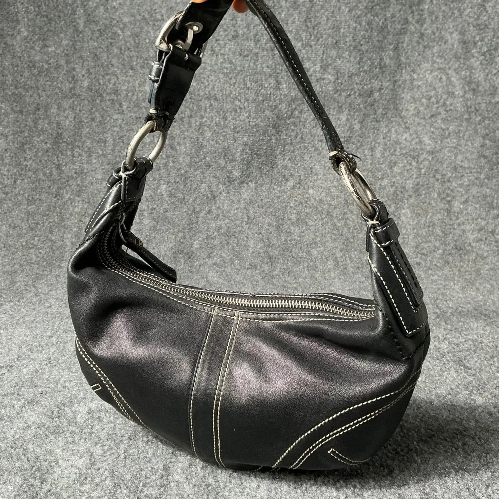 Vintage Coach Hobo 2006 Black Leather Shoulder Bag 10030